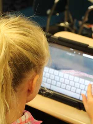 免费网络轰炸机app